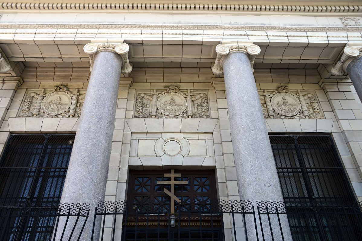 19-2 Williamsburg Trust Company The Holy Trinity Orthodox Church Entrance With Marble Ionic Columns Williamsburg New York